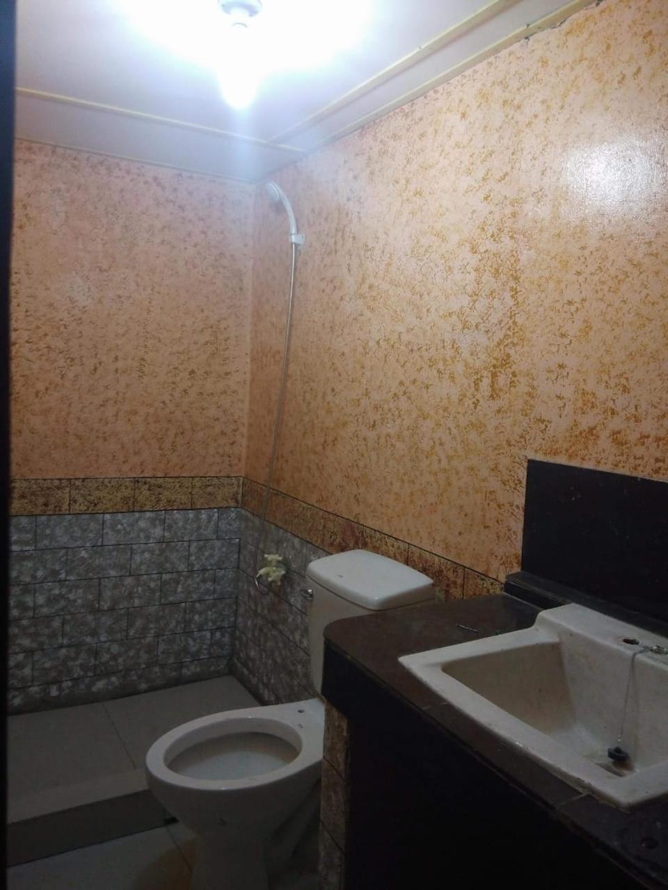 Hensonvile Place Анхелес Екстериор снимка